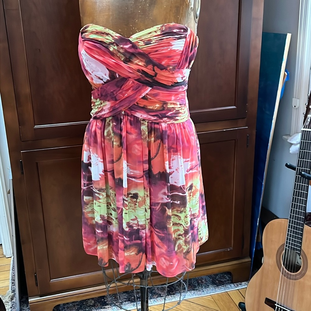 Signature dress cute strapless